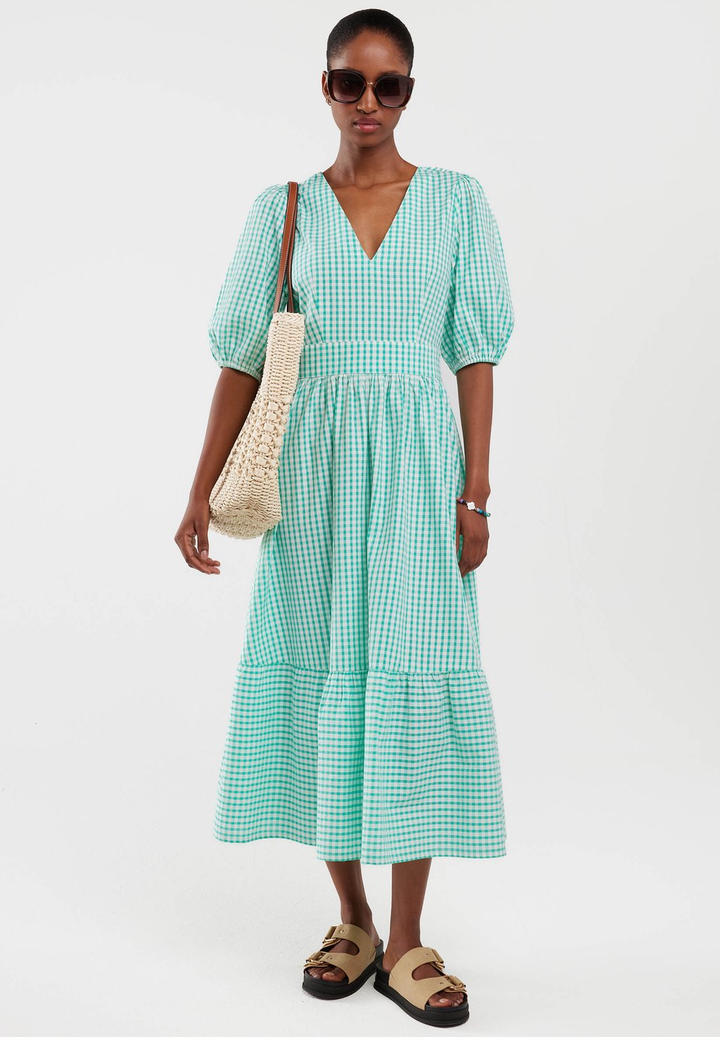 Повседневное платье TIKO Big Star, бирюзовый
Повседневное платье TIKO Big Star, бирюзовый