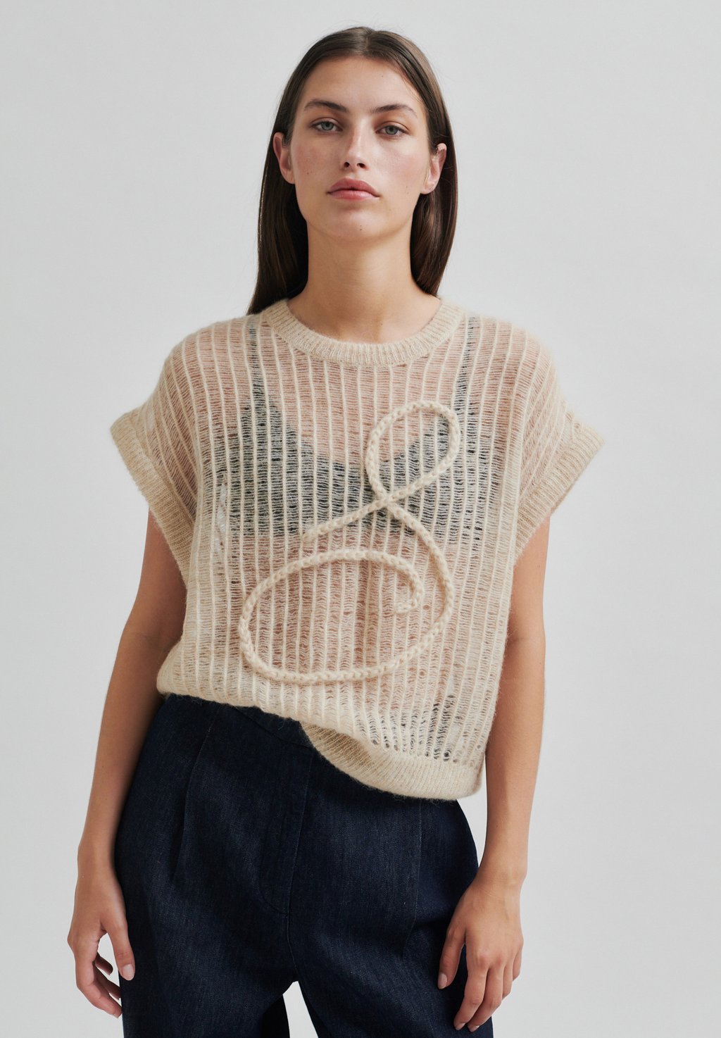 Футболка с принтом GEORG Second Female, песочный
Футболка с принтом GEORG Second Female, песочный