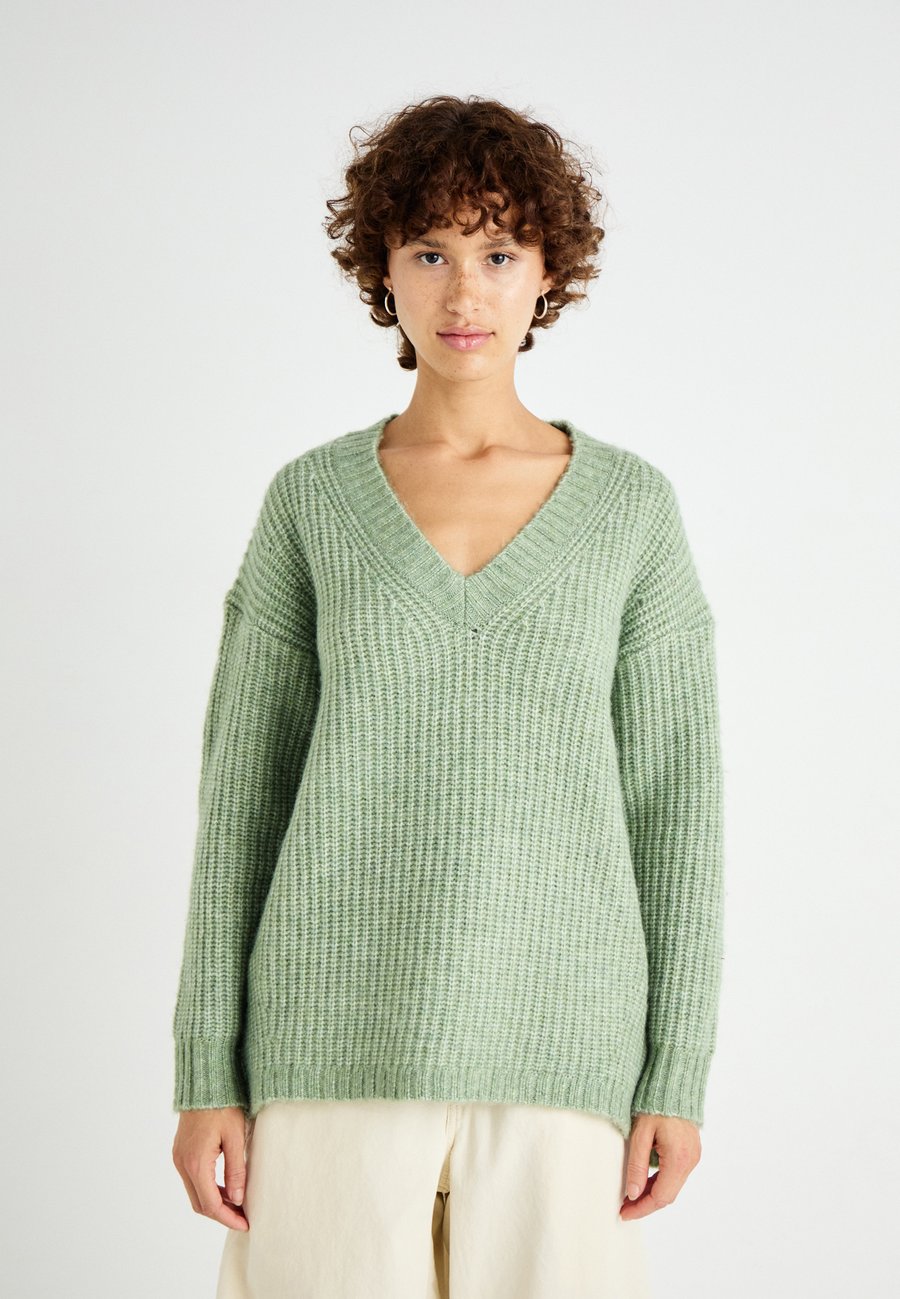 Джемпер ONLY ONLIDA LIFE LOOSE VNECK, Hedge Green Melange/Green
Джемпер ONLY ONLIDA LIFE LOOSE VNECK, Hedge Green Melange/Green