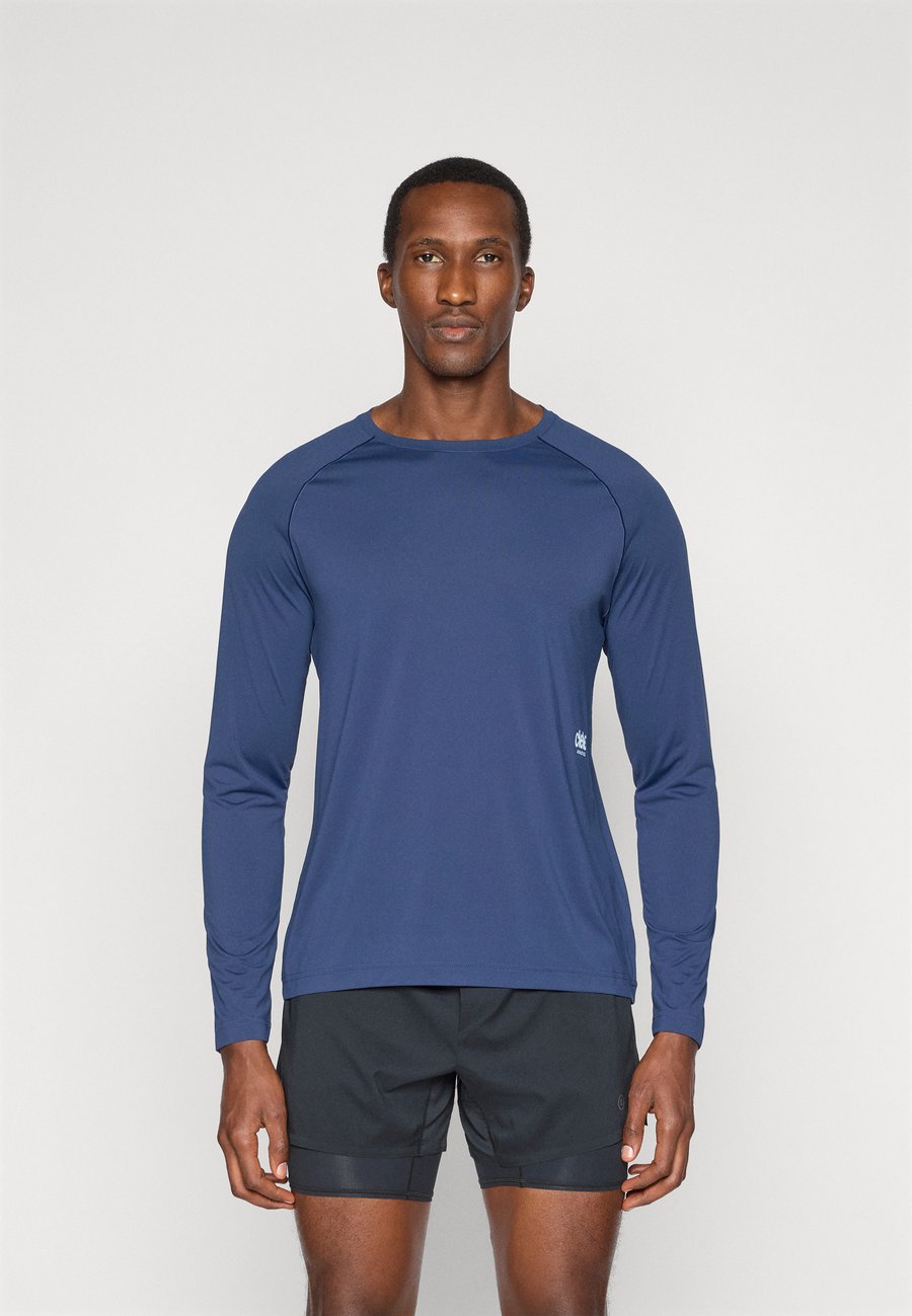 Топ Ciele DLYLONGSLEEVE, Deepspace/Dark Blue
Топ Ciele DLYLONGSLEEVE, Deepspace/Dark Blue