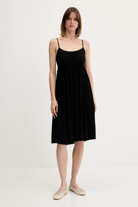 Платье United Colors Of Benetton, черный
Платье United Colors Of Benetton, черный