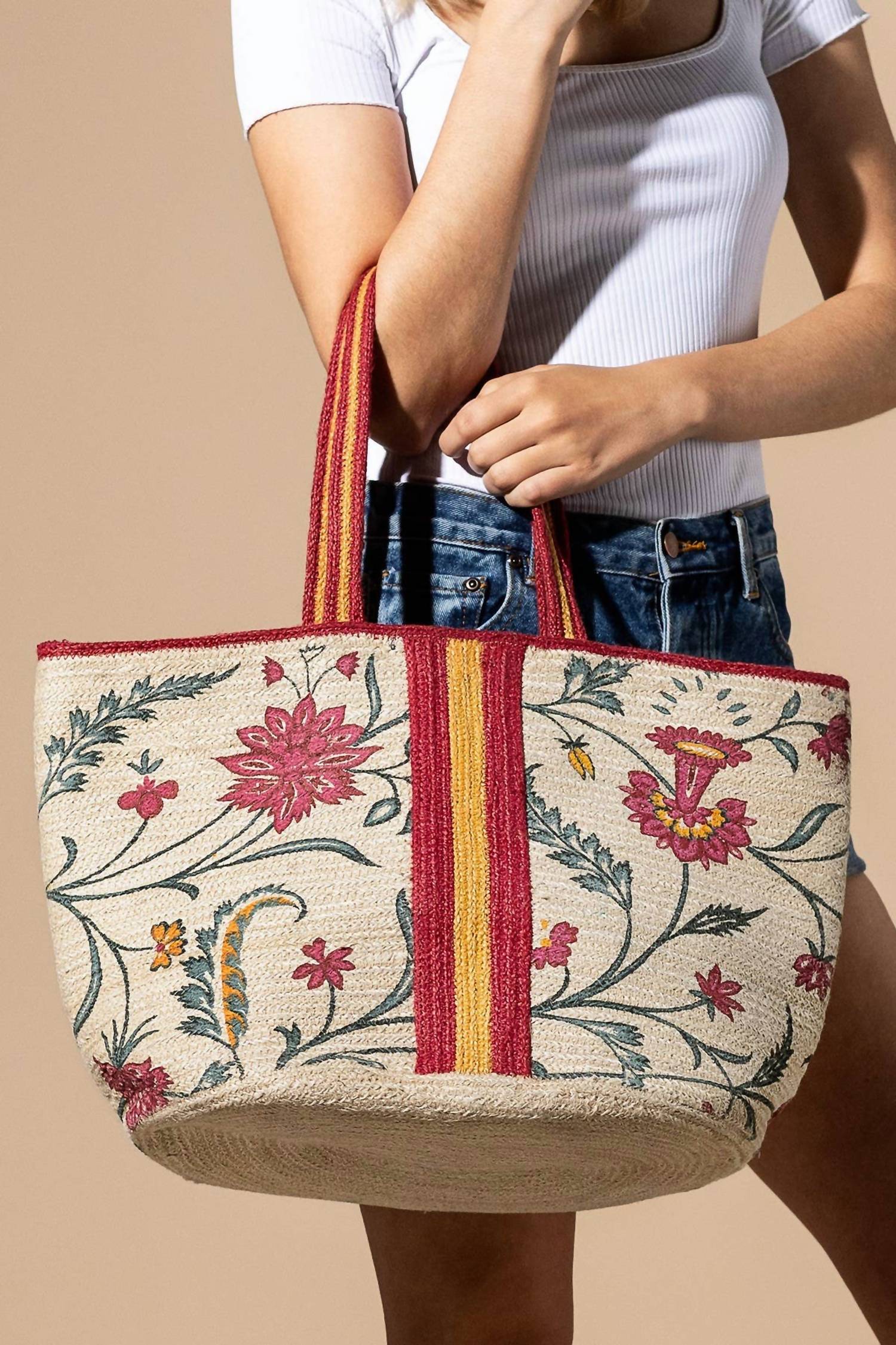 Женская джутовая сумка-шоппер Cherry Dream URBANISTA, Cherry Dream
Женская джутовая сумка-шоппер Cherry Dream URBANISTA, Cherry Dream