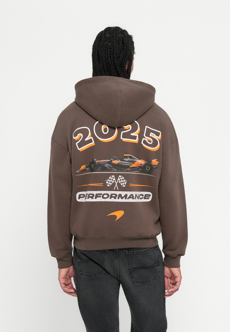 Толстовка Hollister Co. BOXY MCLAREN, Brown
Толстовка Hollister Co. BOXY MCLAREN, Brown