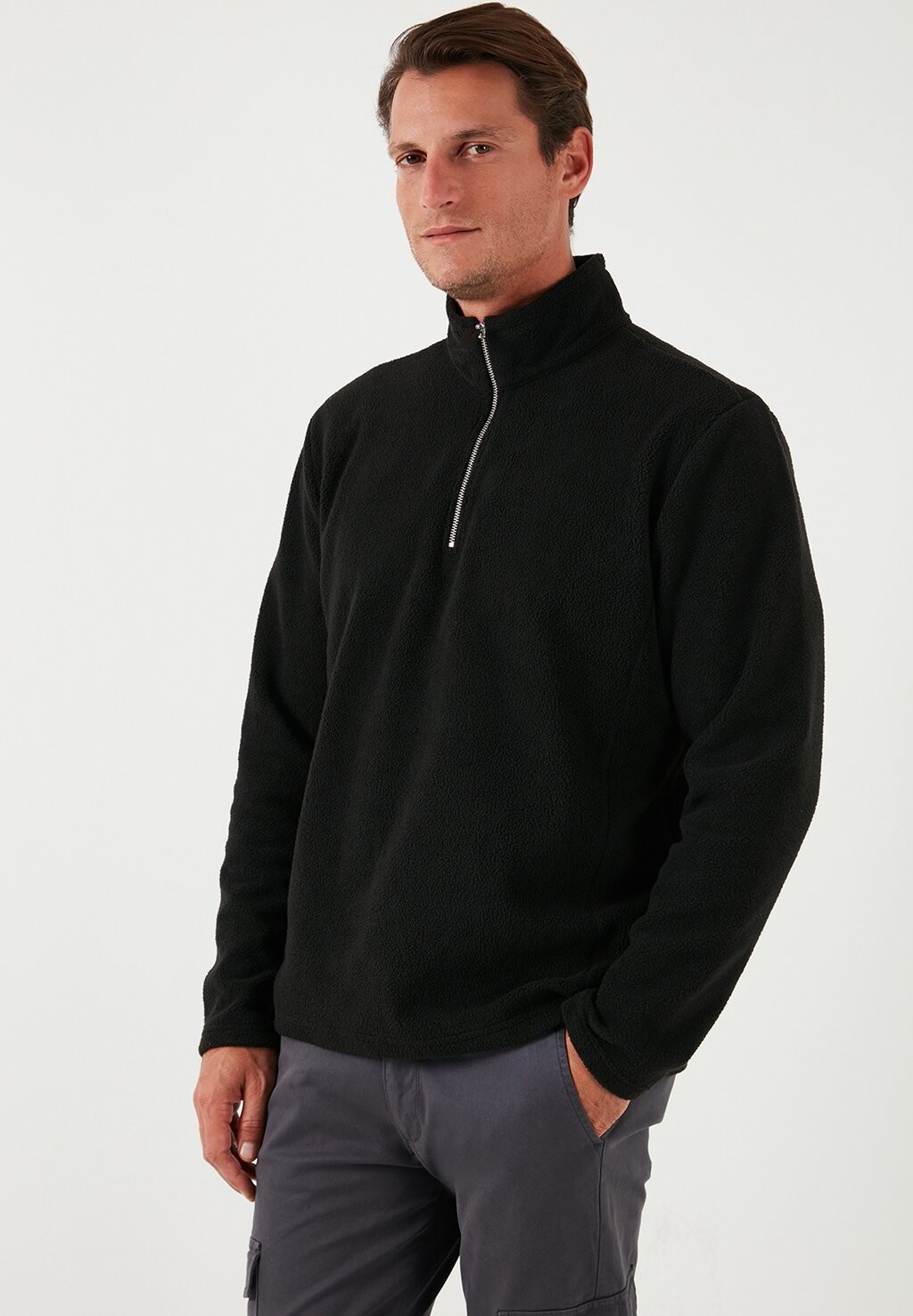 Флисовый джемпер Buratti, черный
Флисовый джемпер Buratti, черный