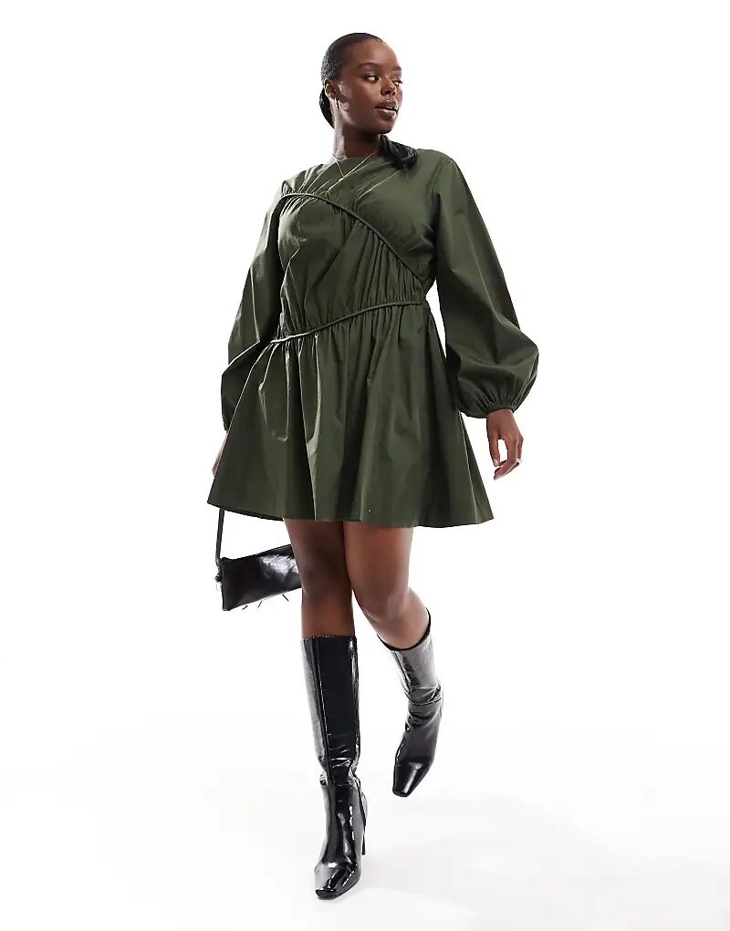 Мини-платье с асимметричными швами и сборками темно-зеленого цвета ASOS
Мини-платье с асимметричными швами и сборками темно-зеленого цвета ASOS