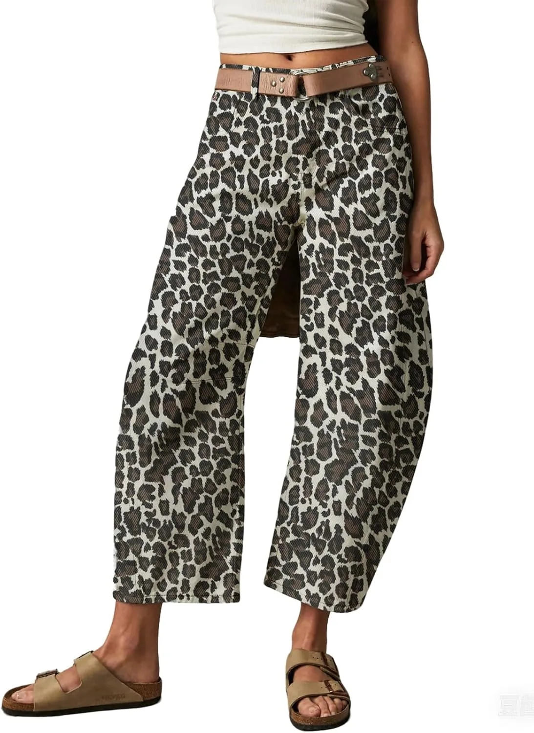 CHARTOU Baggy Leopard Barrel Jeans Women
CHARTOU Baggy Leopard Barrel Jeans Women
