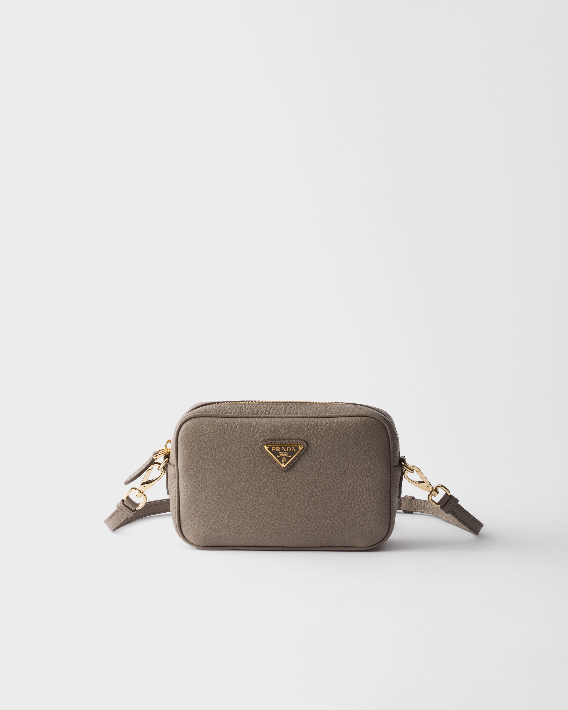Мини-сумка из кожи Prada, глиняно-серый
Мини-сумка из кожи Prada, глиняно-серый