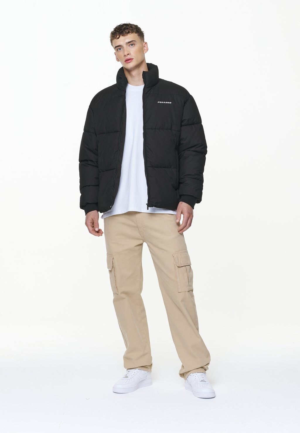 Куртка зимняя Pegador SOLIN PUFFER JACKET UNISEX, черный
Куртка зимняя Pegador SOLIN PUFFER JACKET UNISEX, черный