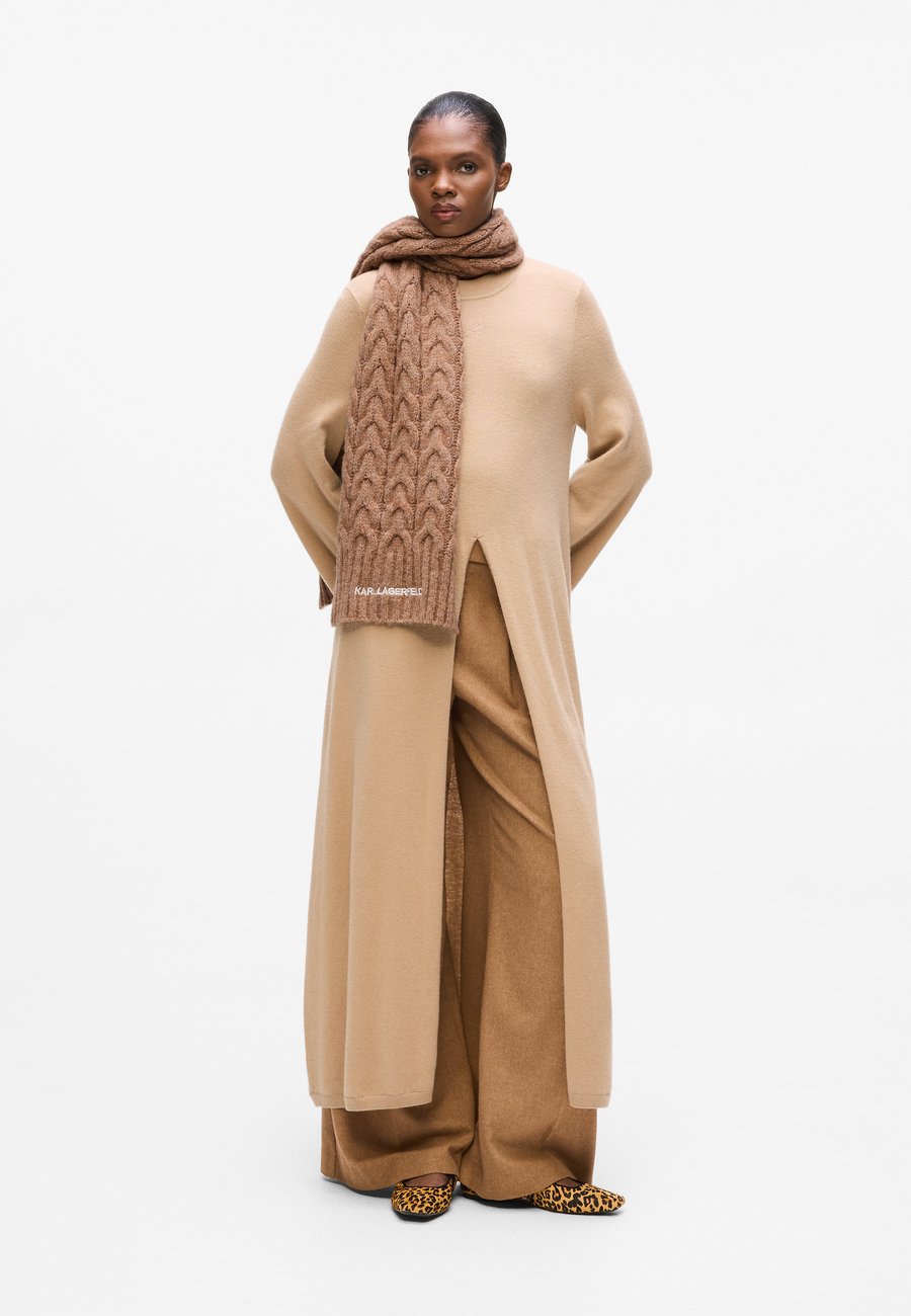 Шарф KARL LAGERFELD ESSENTIAL SCARF, Caramel/Taupe
Шарф KARL LAGERFELD ESSENTIAL SCARF, Caramel/Taupe