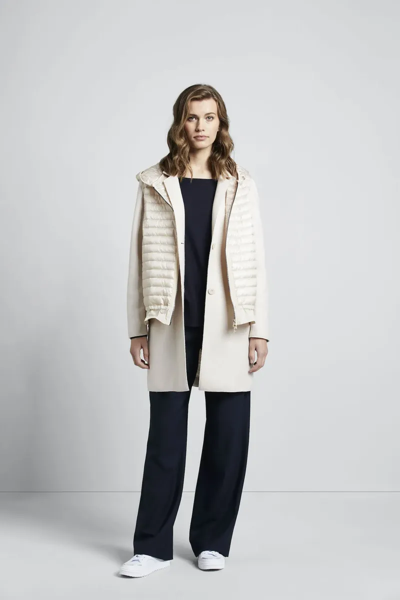 Стеганый жилет bugatti, Respect Nature, цвет Ecru, Бежевый, Стеганый жилет bugatti, Respect Nature, цвет Ecru
Стеганый жилет bugatti, Respect Nature, цвет Ecru, Бежевый, Стеганый жилет bugatti, Respect Nature, цвет Ecru