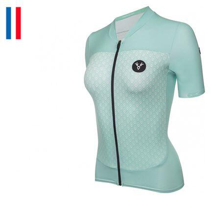 Женская футболка LeBram Portillon Celeste / Green Tailored Fit с коротким рукавом
Женская футболка LeBram Portillon Celeste / Green Tailored Fit с коротким рукавом