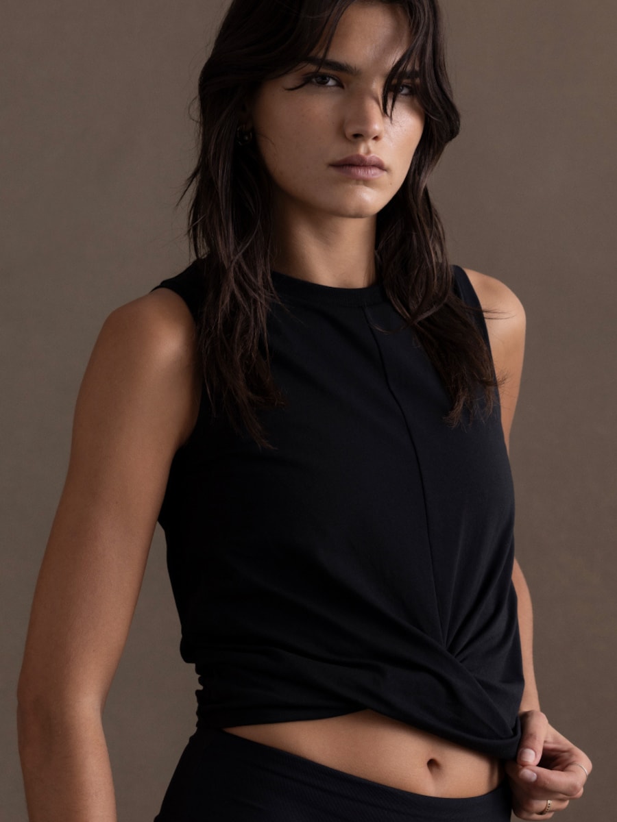 Топ Hey Honey Cropped, черный
Топ Hey Honey Cropped, черный