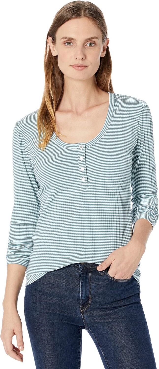 Топ Carve Designs Emma Top, цвет Hydro Mini Stripe
Топ Carve Designs Emma Top, цвет Hydro Mini Stripe