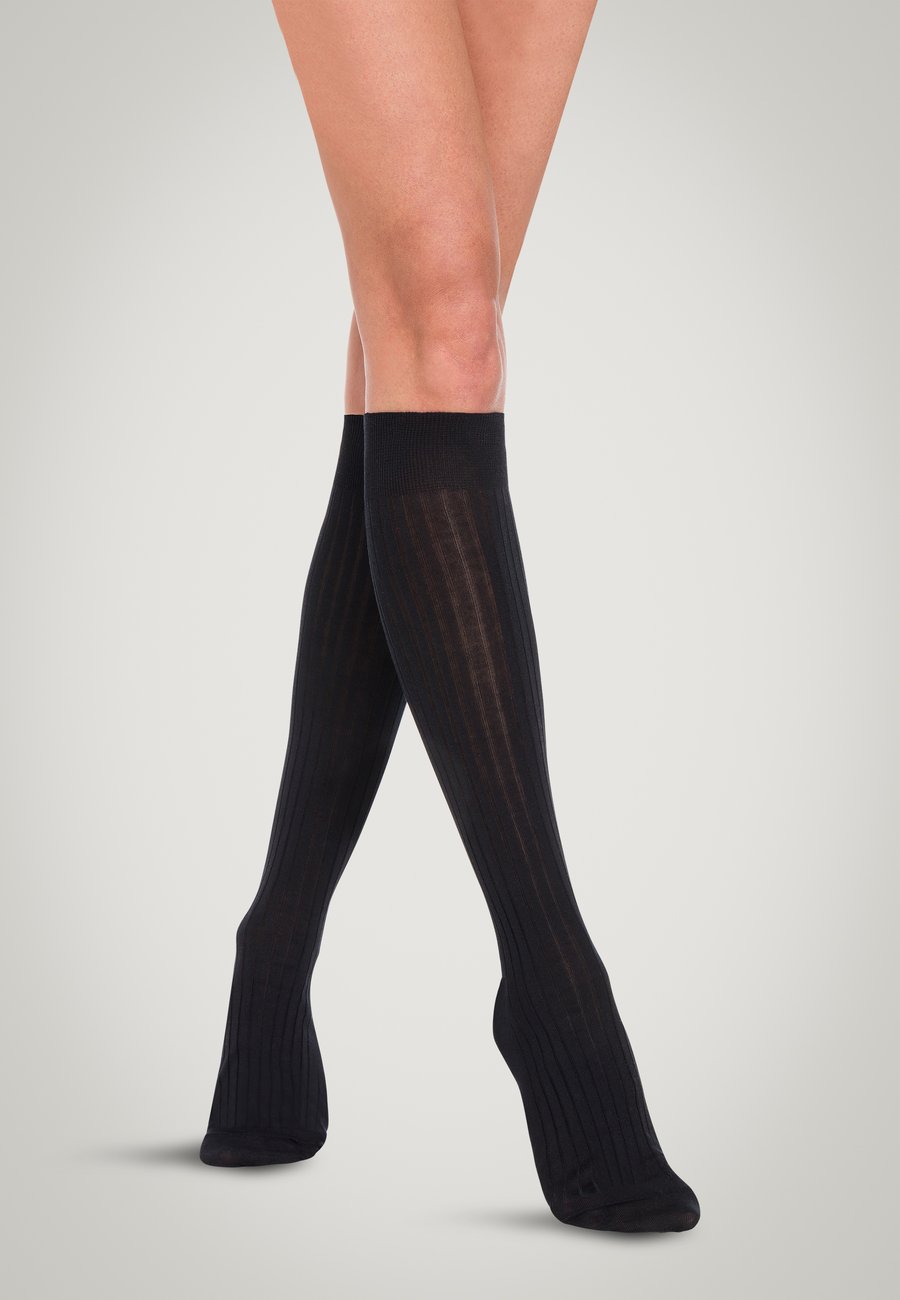 Носки Wolford LUXURY, Black
Носки Wolford LUXURY, Black