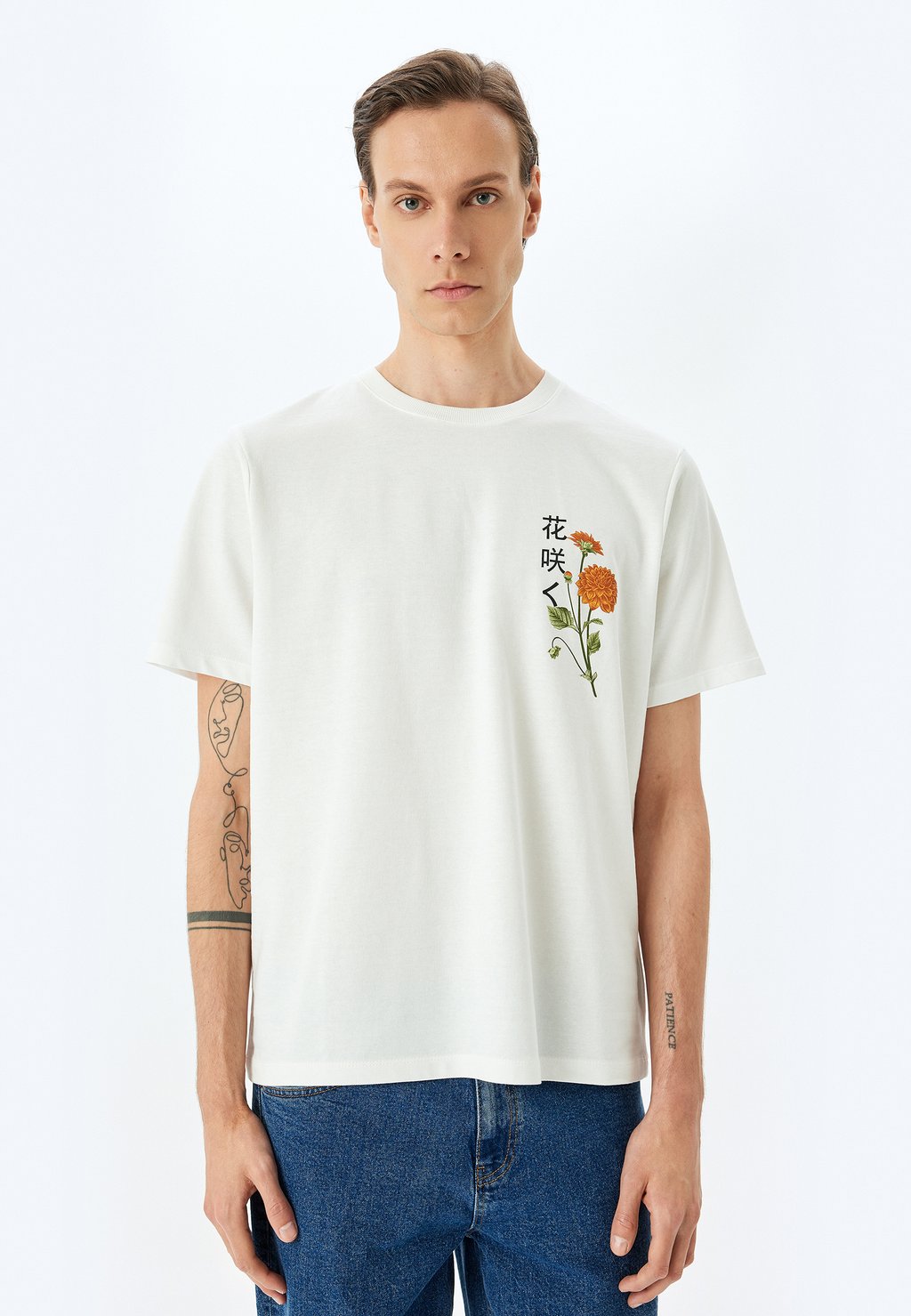 Футболка с принтом Koton, бежевый
Футболка с принтом Koton, бежевый