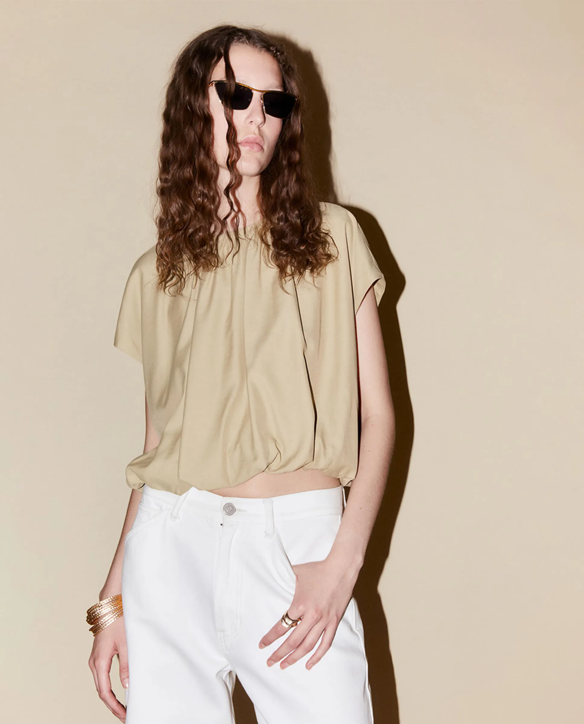 Топ францужек Sfera, бежевый
Топ францужек Sfera, бежевый