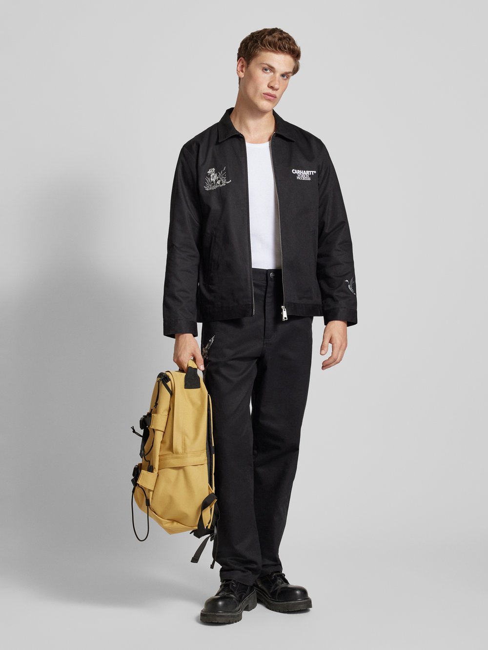 Брюки прямого кроя с узорчатой строчкой, модель «УТКИ» Carhartt Work In Progress, черный
Брюки прямого кроя с узорчатой строчкой, модель «УТКИ» Carhartt Work In Progress, черный