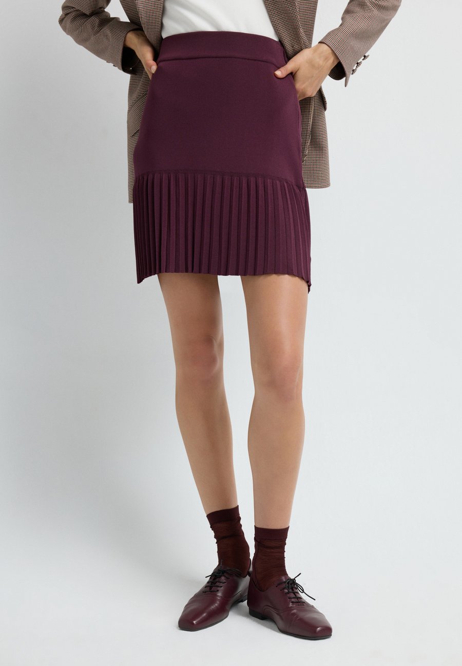 Юбка adL A-line skirt, Mauve
Юбка adL A-line skirt, Mauve
