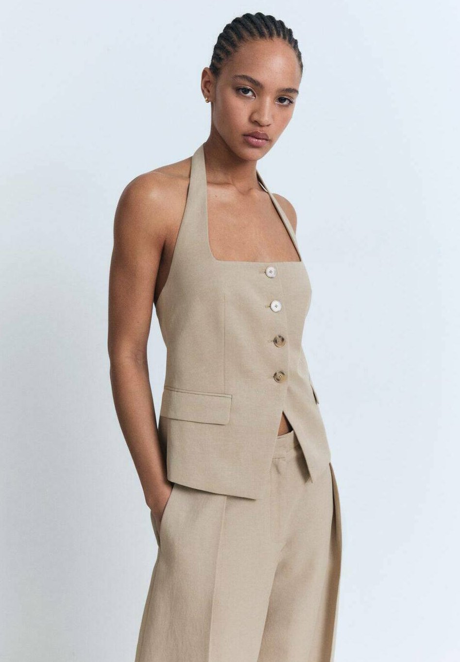 Жилет Mango, коричневый
Жилет Mango, коричневый