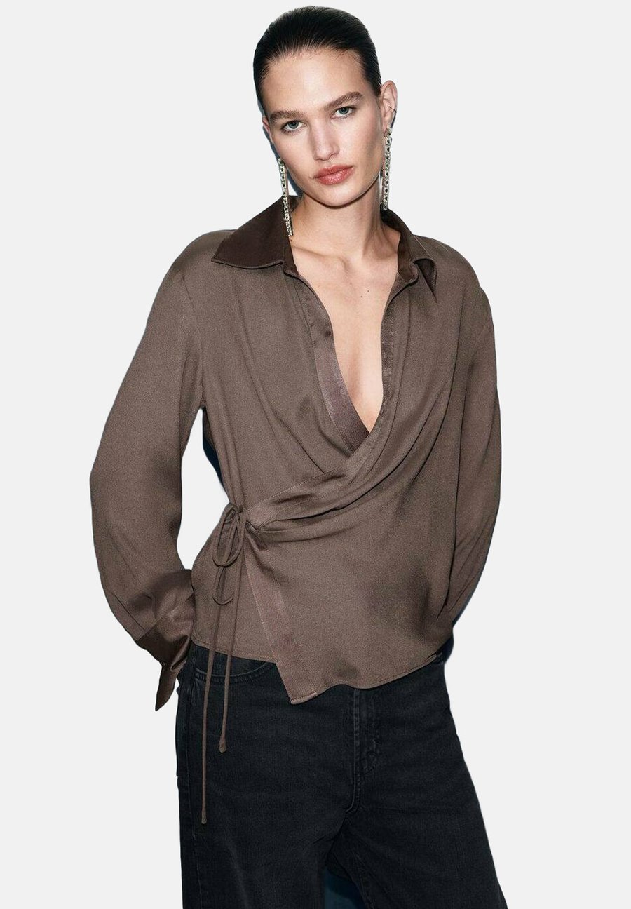 Блуза Mango Blouse, Brown
Блуза Mango Blouse, Brown