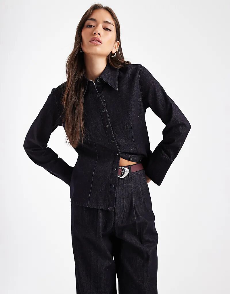 Рубашка-комбинезон из денима French Connection цвета индиго
Рубашка-комбинезон из денима French Connection цвета индиго