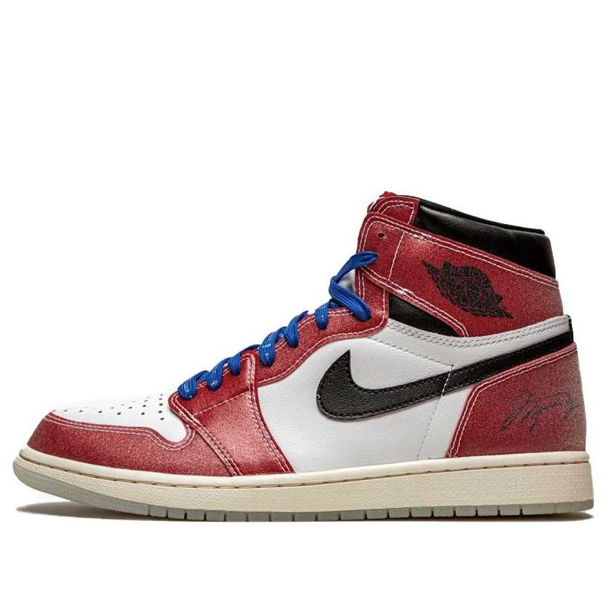Кроссовки Air Jordan 1 Retro High x Trophy Room
Кроссовки Air Jordan 1 Retro High x Trophy Room