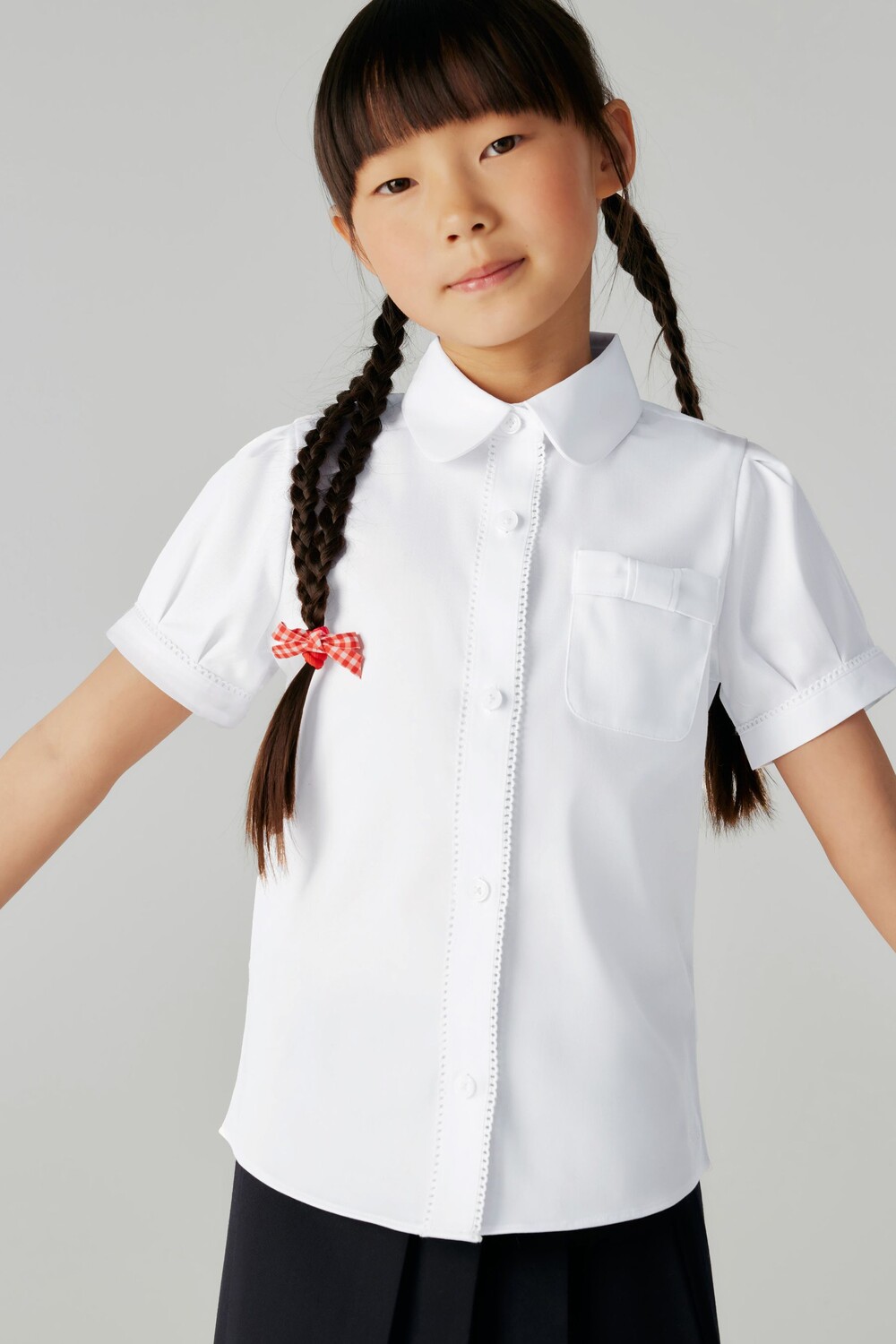 Рубашка для девочки отделанная кружевом Clarks, белый
Рубашка для девочки отделанная кружевом Clarks, белый