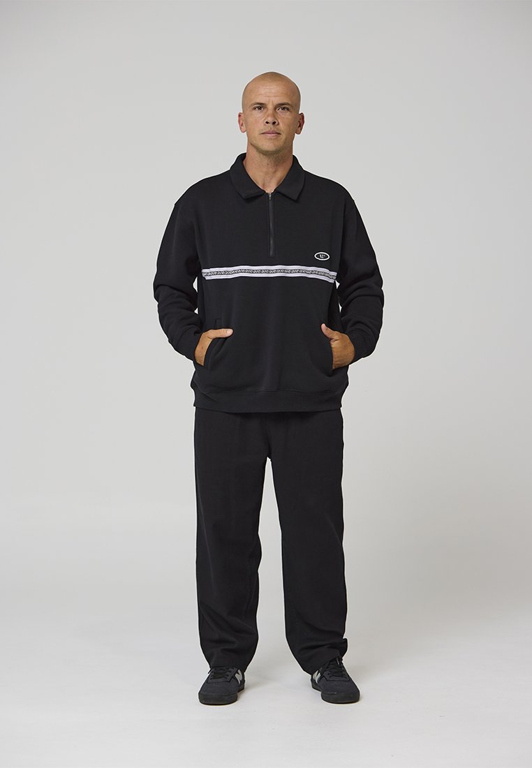 Толстовка Rivvia Projects SOCIAL MEMBER ZIP CREW, Black, Черный, Толстовка Rivvia Projects SOCIAL MEMBER ZIP CREW, Black
Толстовка Rivvia Projects SOCIAL MEMBER ZIP CREW, Black, Черный, Толстовка Rivvia Projects SOCIAL MEMBER ZIP CREW, Black