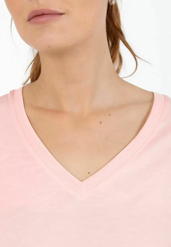 Обычная футболка с v-образным вырезом и сердечком. Coster Copenhagen, Daisy Pink, Розовый, Обычная футболка с v-образным вырезом и сердечком. Coster Copenhagen, Daisy Pink
Обычная футболка с v-образным вырезом и сердечком. Coster Copenhagen, Daisy Pink, Розовый, Обычная футболка с v-образным вырезом и сердечком. Coster Copenhagen, Daisy Pink