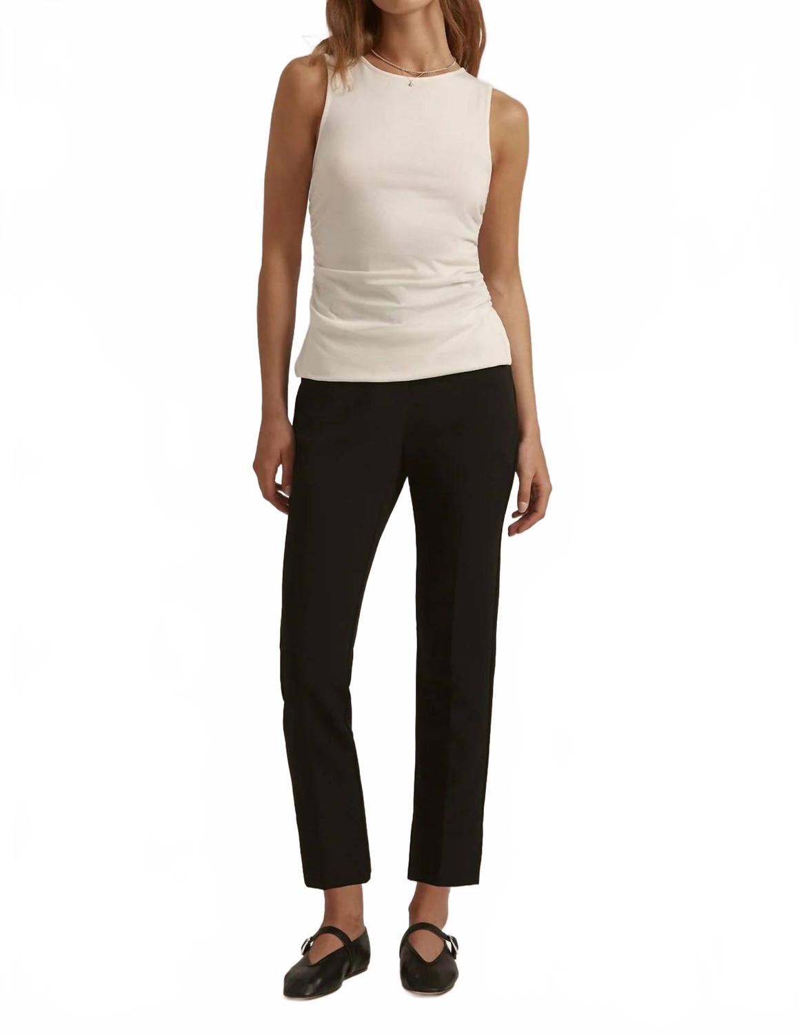 Соблазнительный топ в цвете слоновой кости Favorite Daughter
Соблазнительный топ в цвете слоновой кости Favorite Daughter