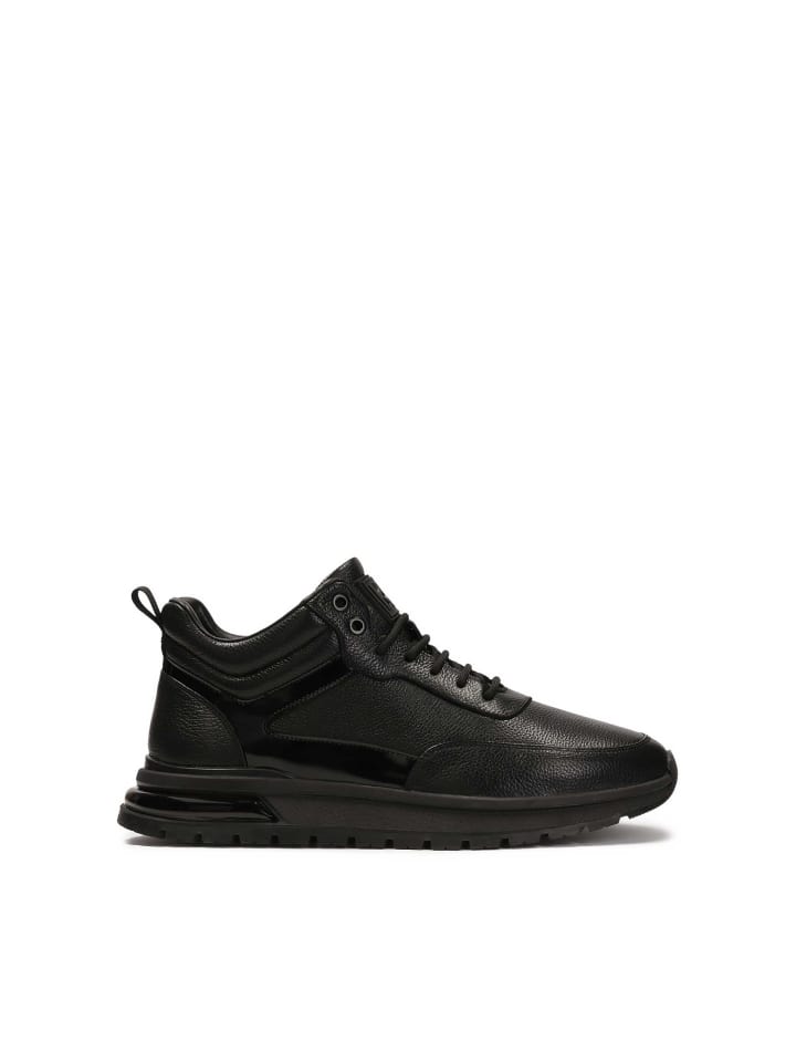 Низкие кеды черного цвета Kazar
Низкие кеды черного цвета Kazar