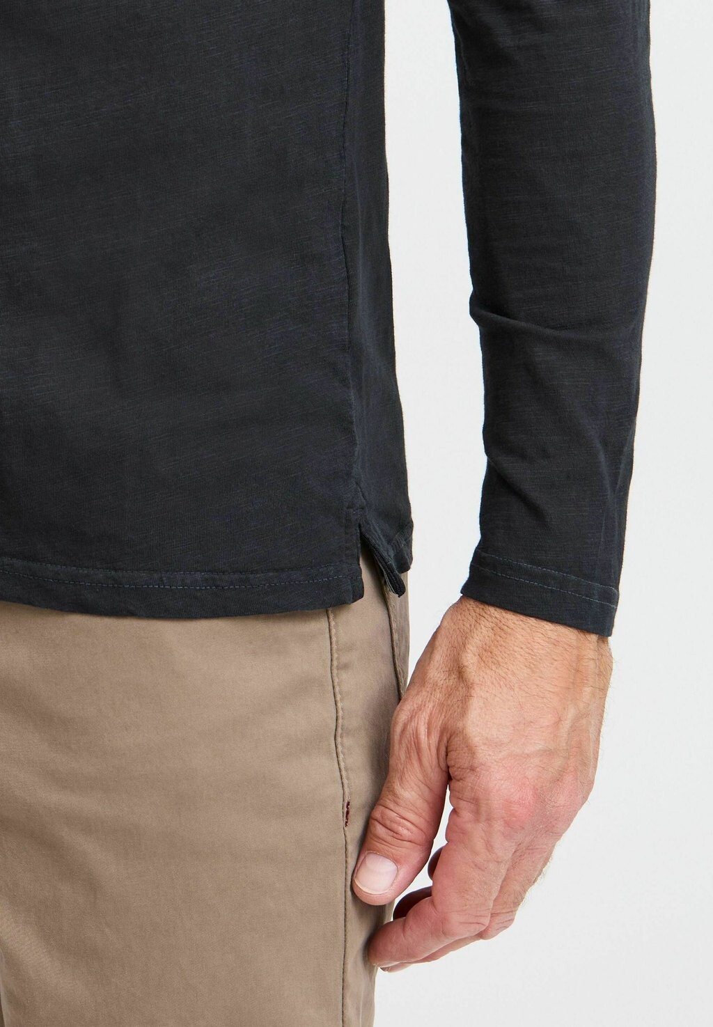 Топ с длинными рукавами GRANDDAD FQ1924, черный
Топ с длинными рукавами GRANDDAD FQ1924, черный