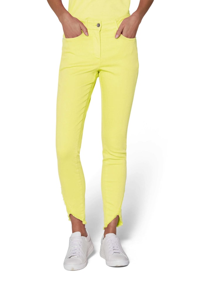 MADELEINE Укороченные брюки с пятью карманами и бахромой лимонно-желтого цвета
MADELEINE Укороченные брюки с пятью карманами и бахромой лимонно-желтого цвета