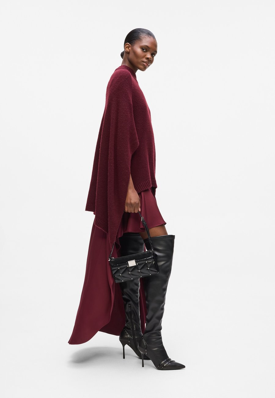 Сумка KARL LAGERFELD KUILT SHOULDER, Black
Сумка KARL LAGERFELD KUILT SHOULDER, Black