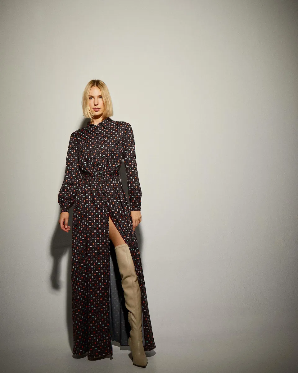 Длинное платье-рубашка с принтом Dolores Promesas, черный
Длинное платье-рубашка с принтом Dolores Promesas, черный