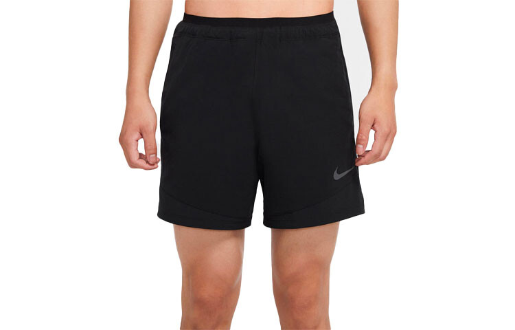 Повседневные шорты мужские черные Nike, черный
Повседневные шорты мужские черные Nike, черный