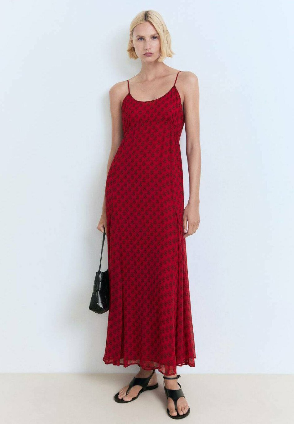 Платье макси FLORAL Mango, красный
Платье макси FLORAL Mango, красный