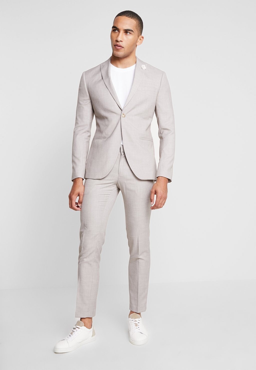 Костюм WEDDING SUIT LIGHT NEUTRAL Isaac Dewhirst, цвет beige
Костюм WEDDING SUIT LIGHT NEUTRAL Isaac Dewhirst, цвет beige