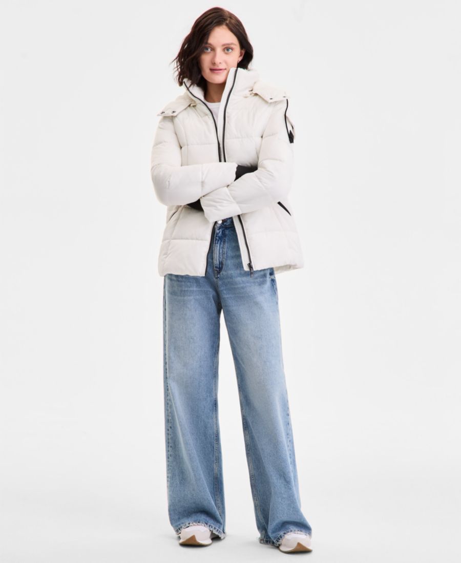 Женское пуховое пальто с капюшоном и отделкой из искусственного меха Steve Madden, Cream
Женское пуховое пальто с капюшоном и отделкой из искусственного меха Steve Madden, Cream