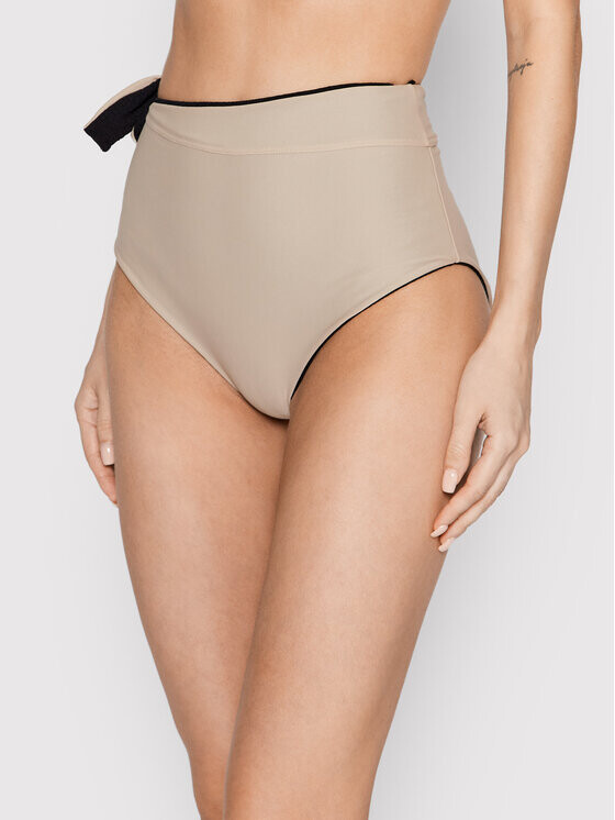 Купальники Undress Code, черный
Купальники Undress Code, черный