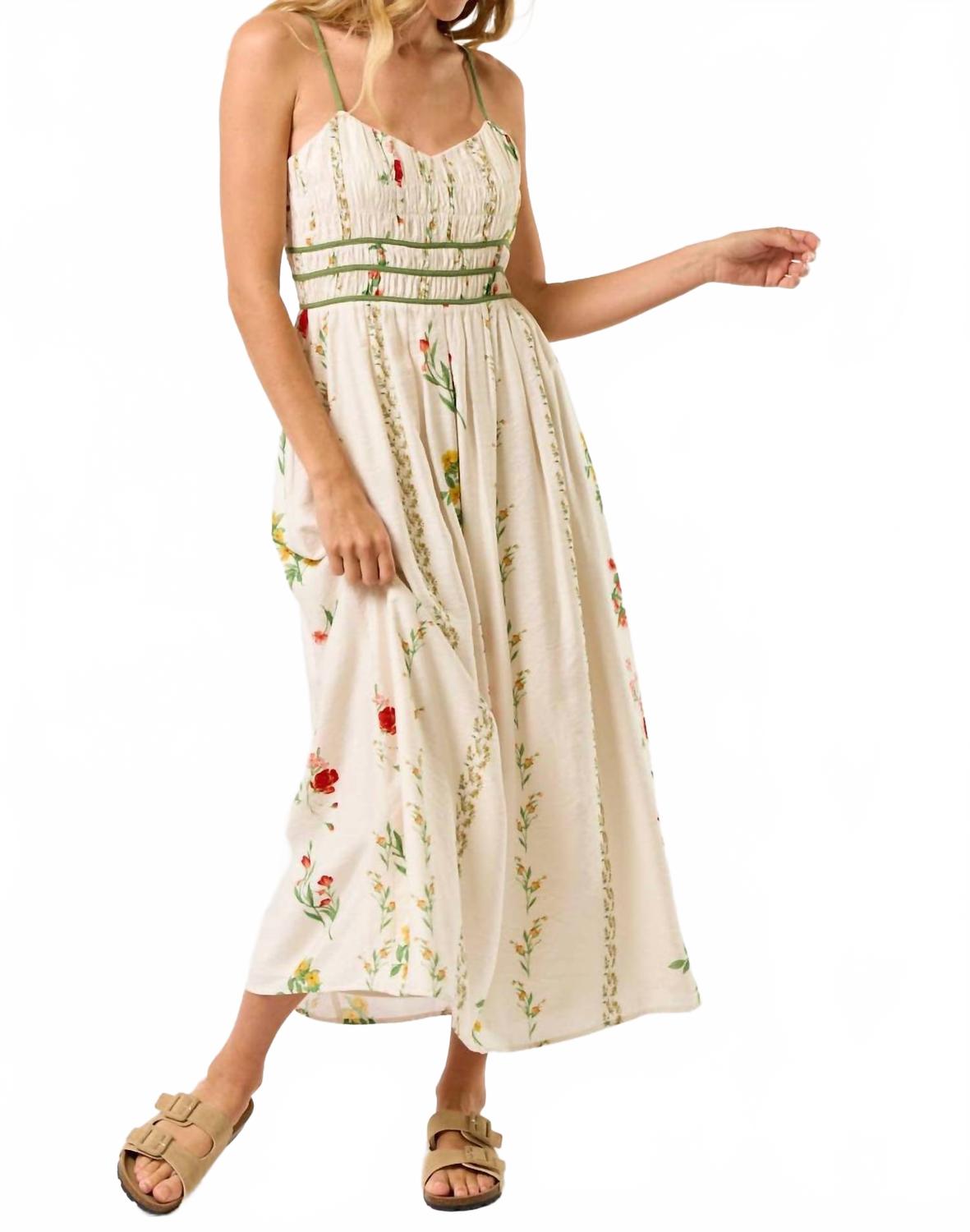 Люсила Макси платье в бело-зеленом цвете Lalavon
Люсила Макси платье в бело-зеленом цвете Lalavon