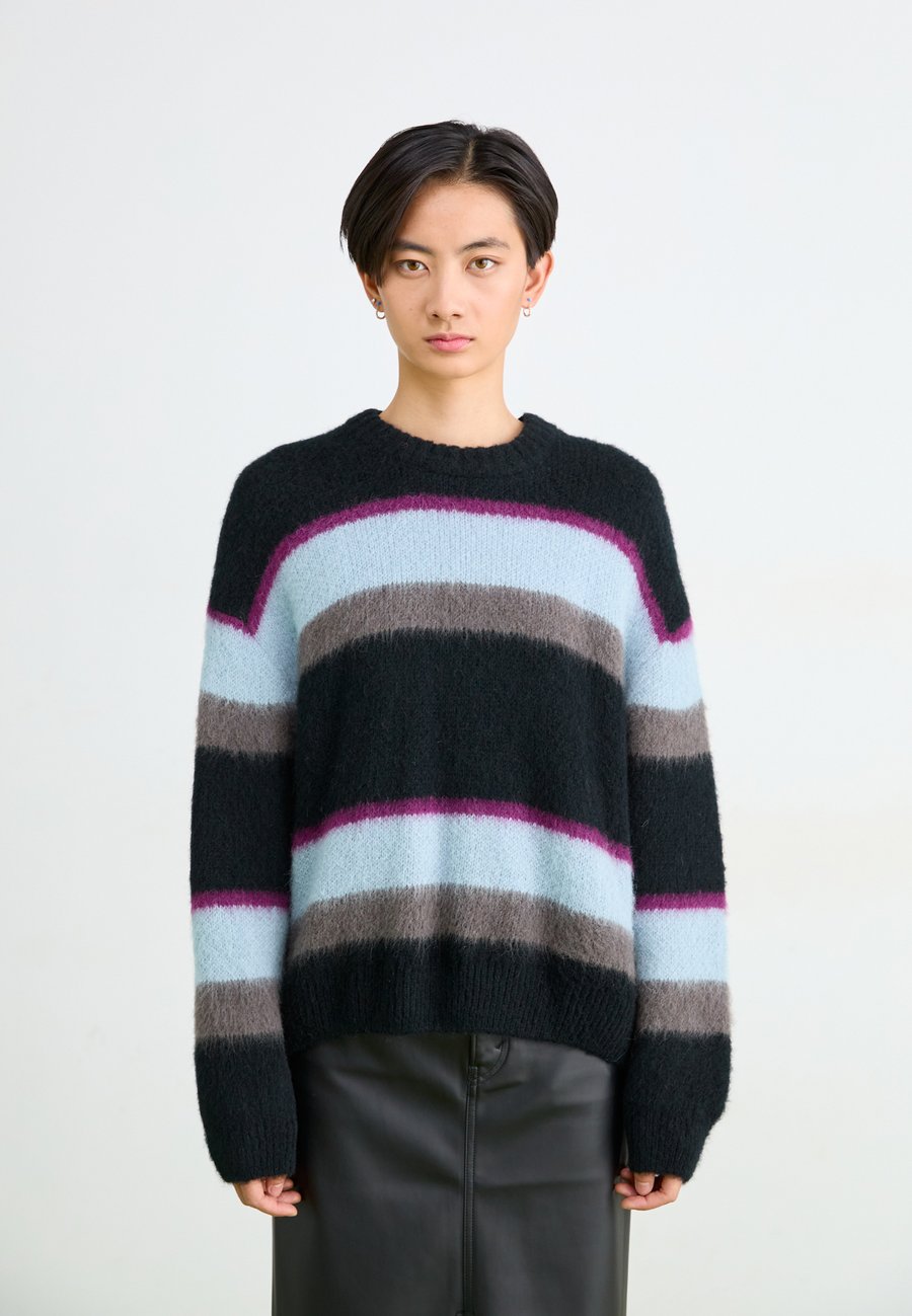 Джемпер Carhartt WIP MERLIN SWEATER, Sundling/Citadel/Light Blue
Джемпер Carhartt WIP MERLIN SWEATER, Sundling/Citadel/Light Blue