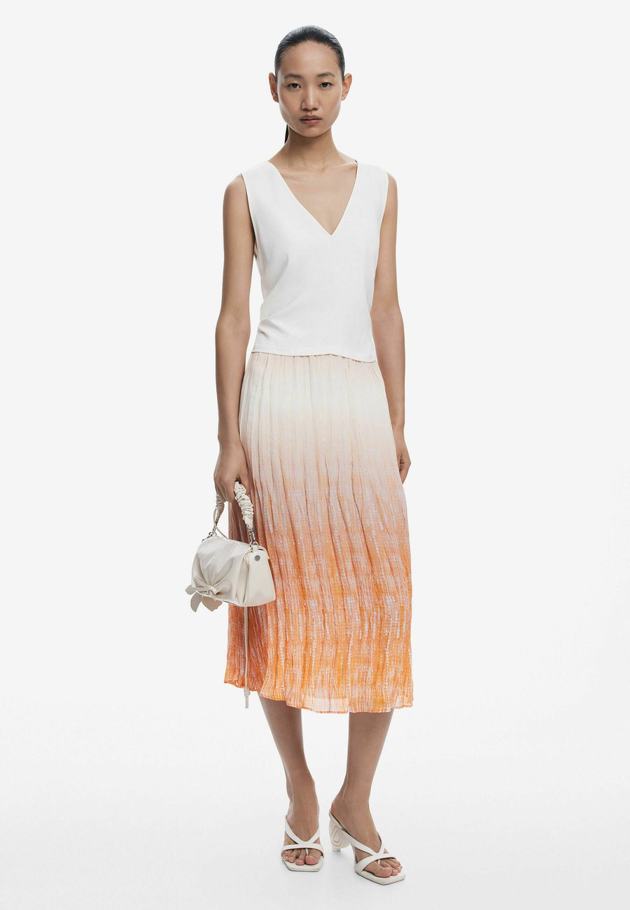 Платье Desigual TIE-DYE MIDI, Orange
Платье Desigual TIE-DYE MIDI, Orange