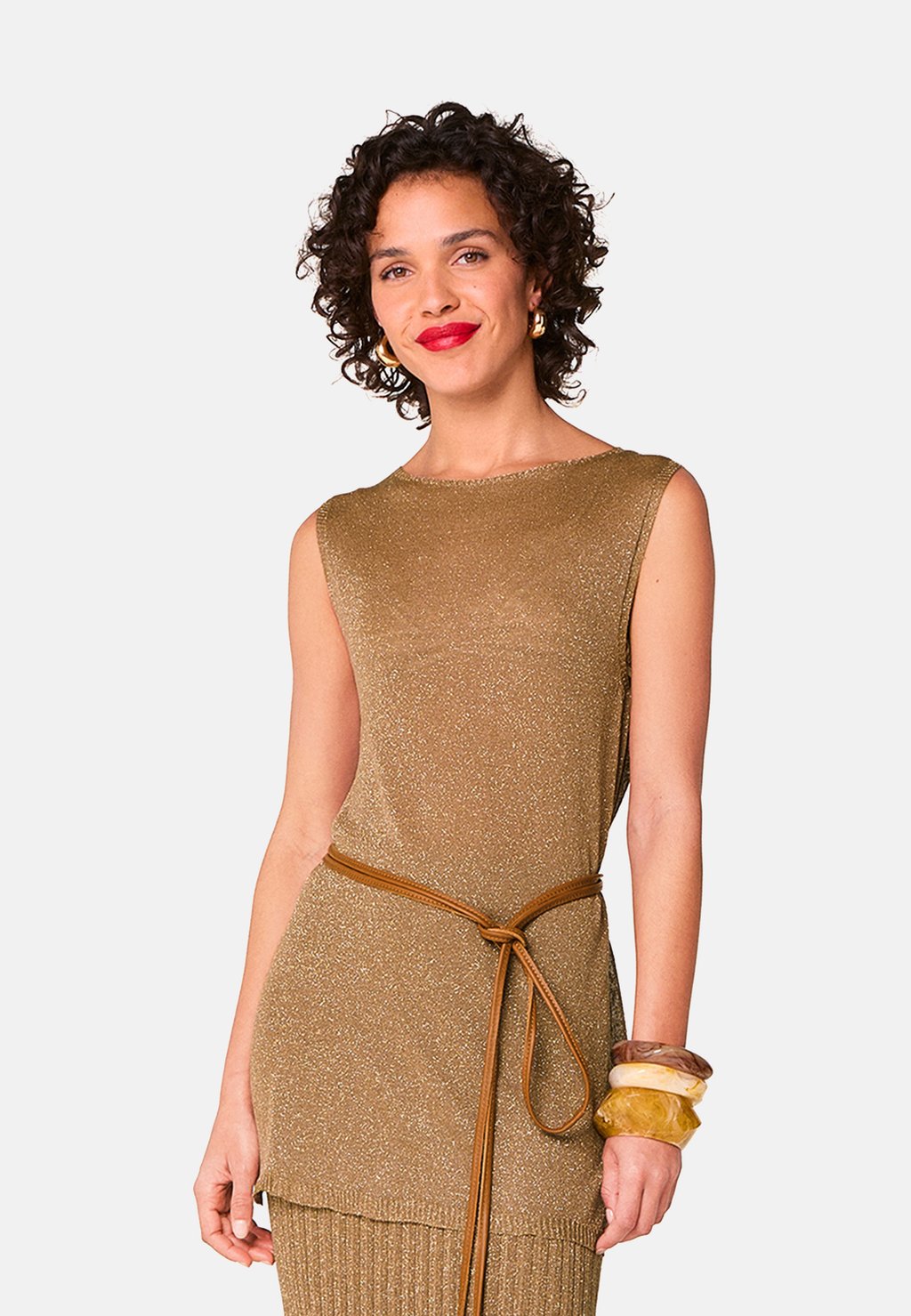 Топ LONG PLEATED Rodier, коричневый
Топ LONG PLEATED Rodier, коричневый