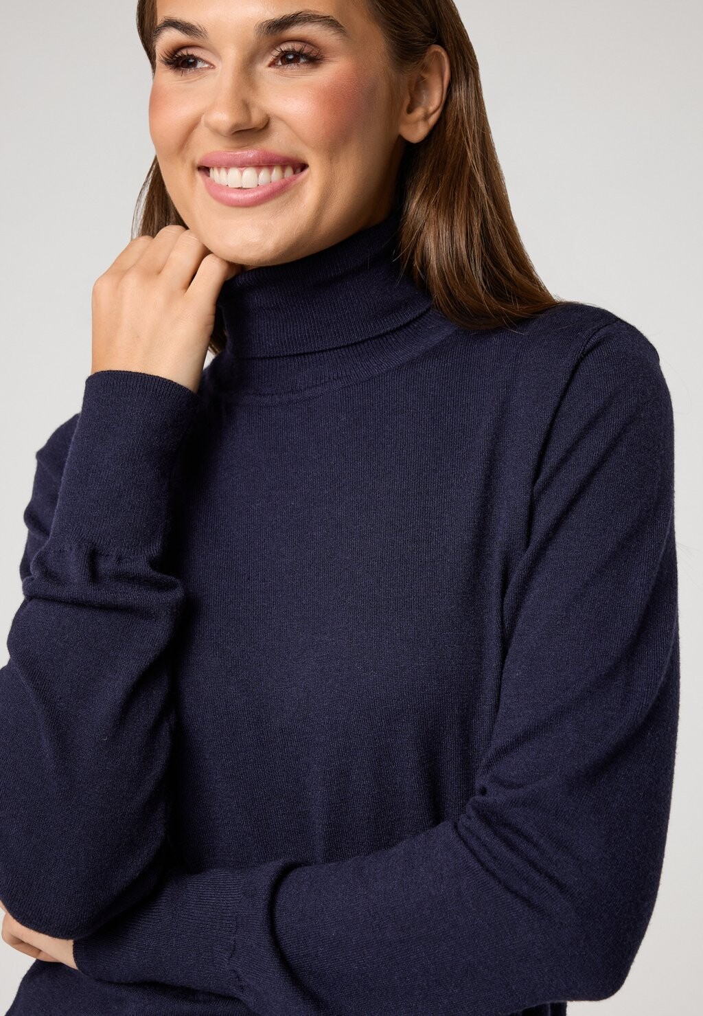 Джемпер QUIOSQUE, темно-синий
Джемпер QUIOSQUE, темно-синий