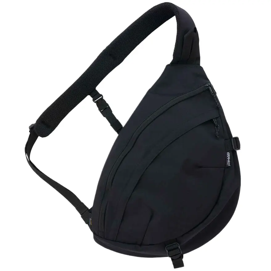 Gramicci Сумка-мессенджер из полиамида армейского зеленого цвета с черным унисекс, Black
Gramicci Сумка-мессенджер из полиамида армейского зеленого цвета с черным унисекс, Black