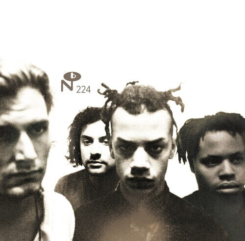 Виниловая пластинка Majesty Crush: Butterflies Don't Go Away
Виниловая пластинка Majesty Crush: Butterflies Don't Go Away