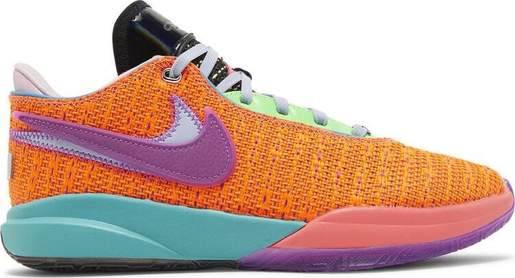 Кроссовки LeBron 20 GS 'Chosen 1', оранжевый
Кроссовки LeBron 20 GS 'Chosen 1', оранжевый