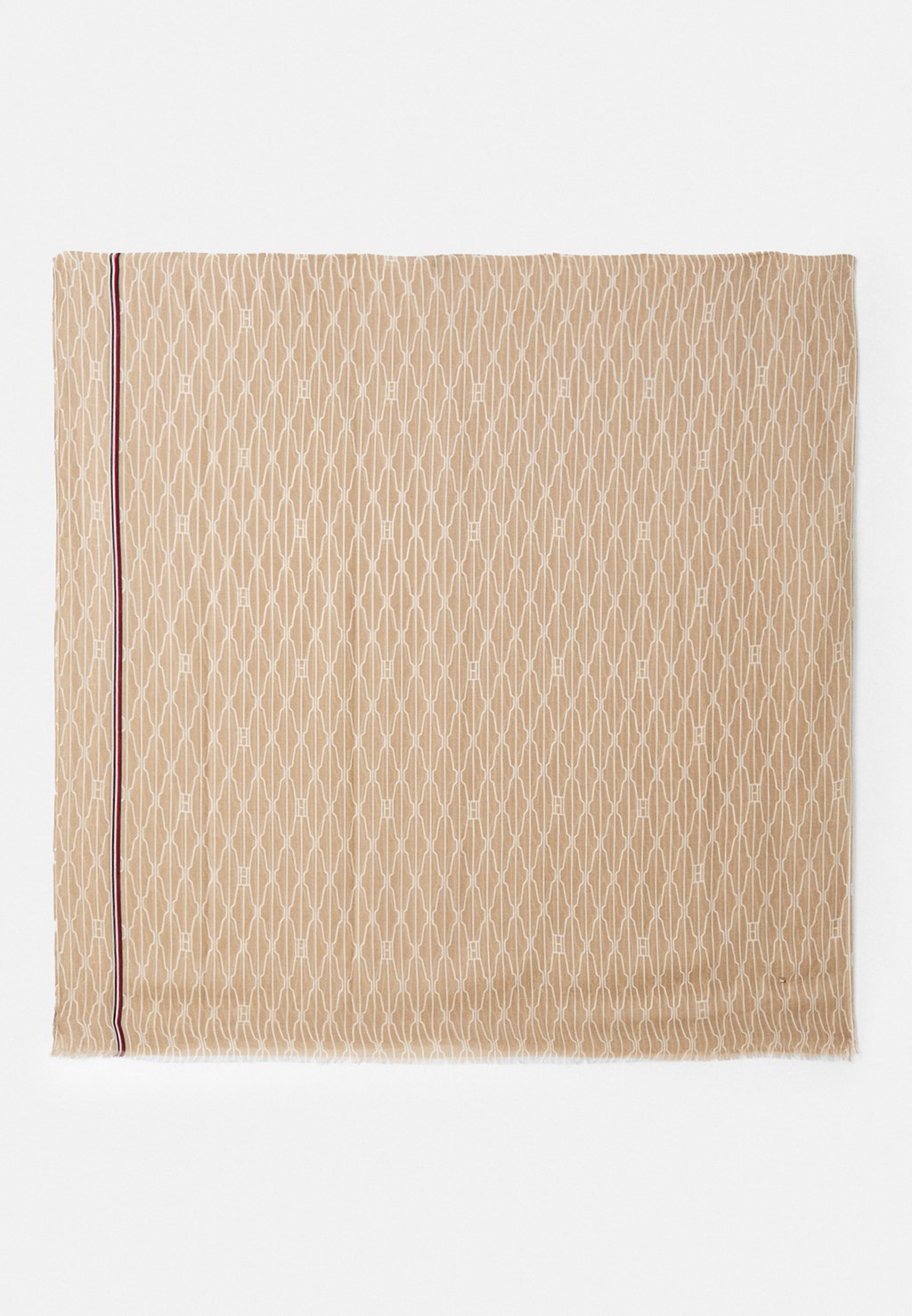 Шарф ESSENTIAL FLAG SCARF Tommy Hilfiger, бежевый 
Шарф ESSENTIAL FLAG SCARF Tommy Hilfiger, бежевый