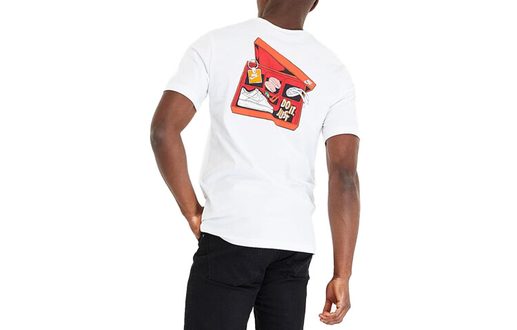 Футболка мужская белая Nike, белый
Футболка мужская белая Nike, белый